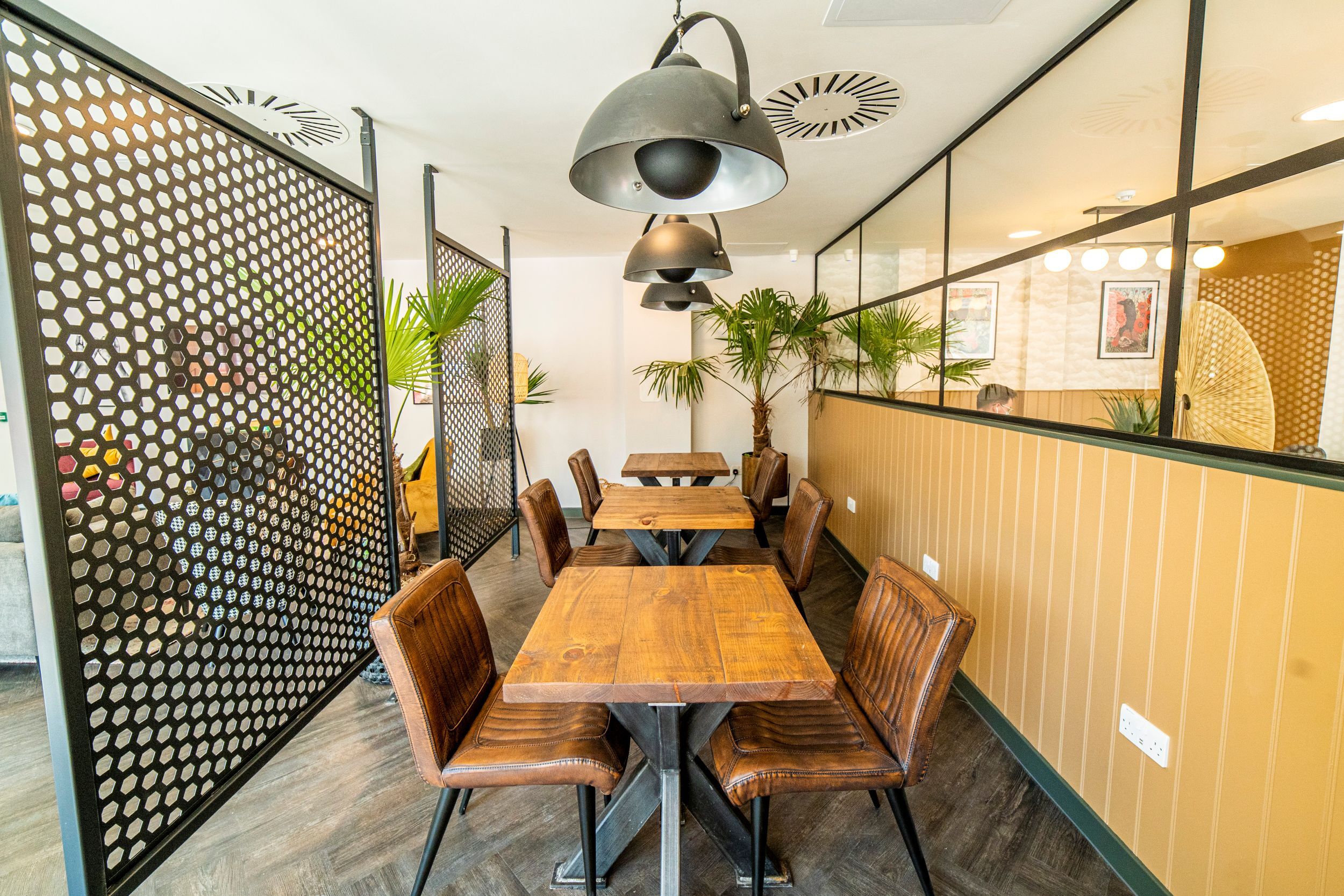 SR Brewer s Court Study Games 4