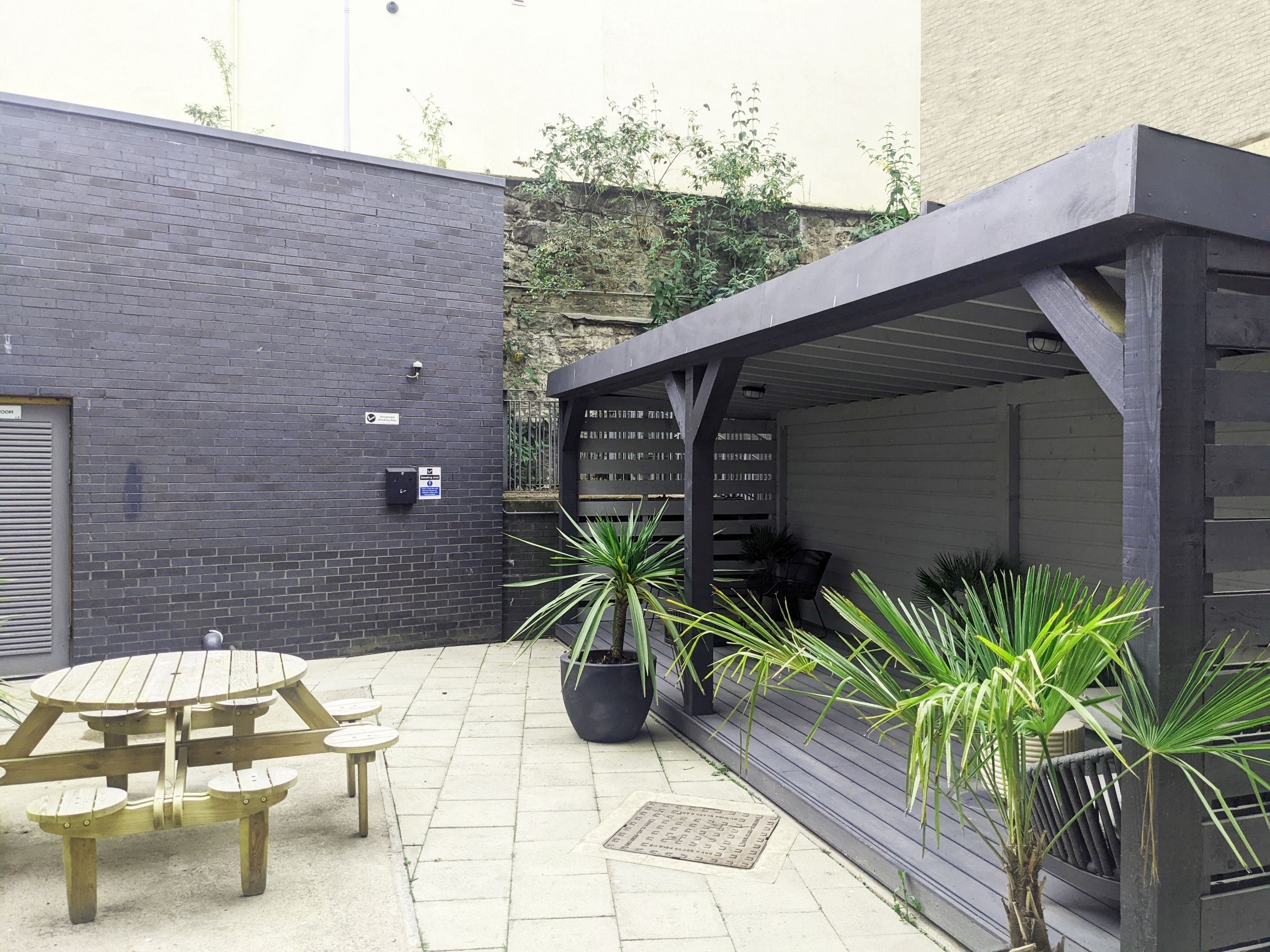 Panmure Court Courtyard 4