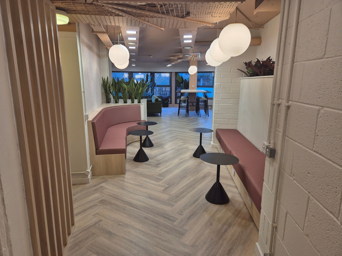 Glasgow Gibson St Social Space 8