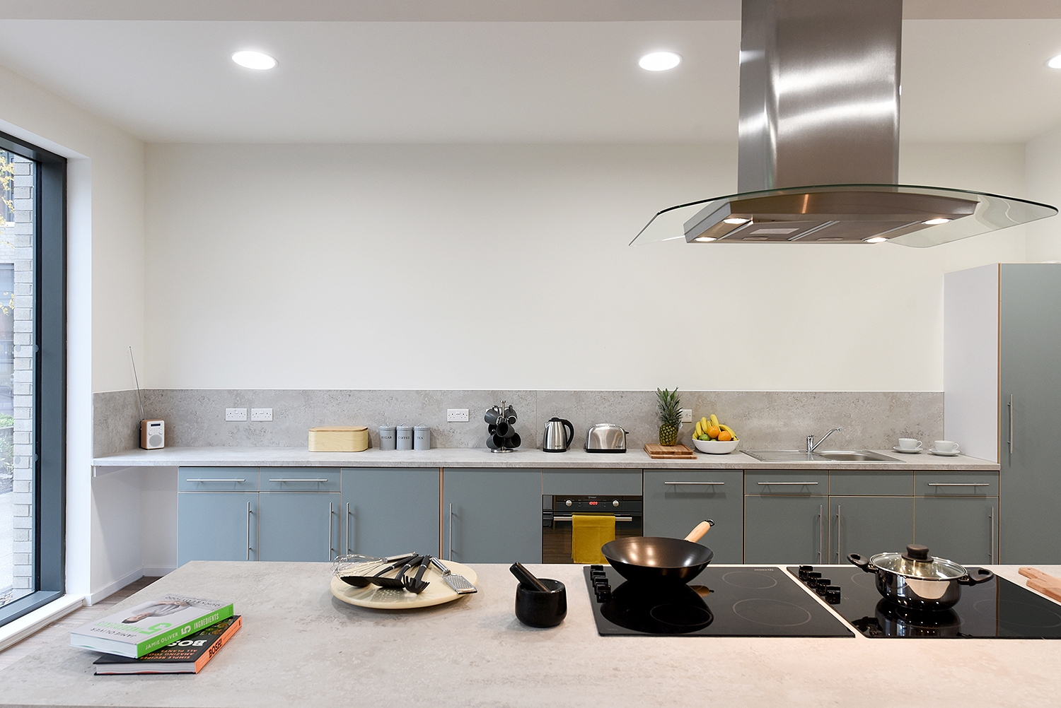 Glasgow St Mungos communal kitchen 3