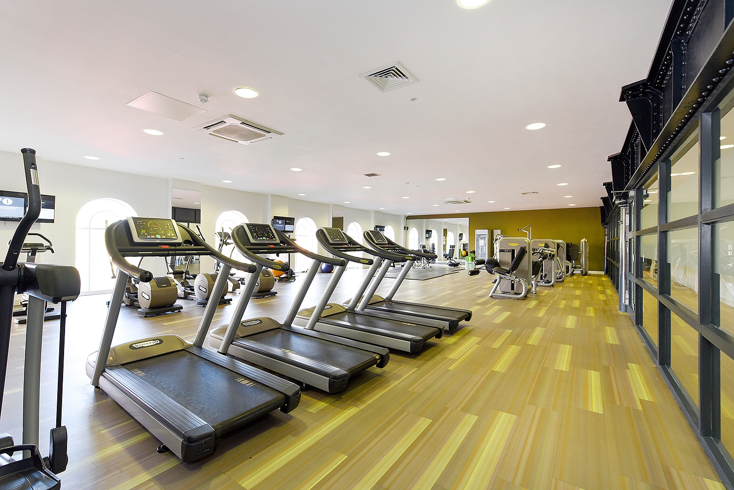 Upperton Rd communal 8