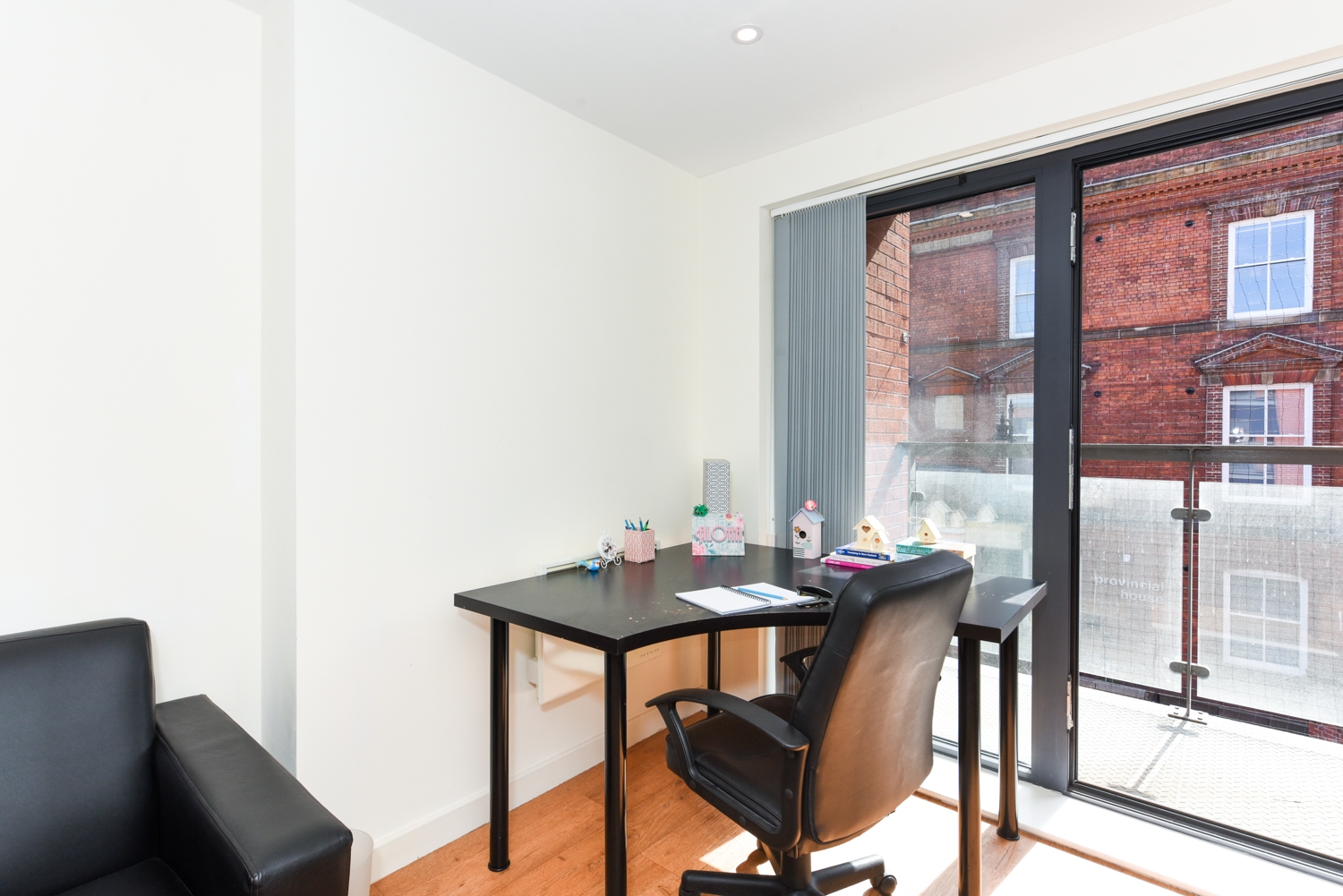 Central Place Mellor House Shared Kitchen