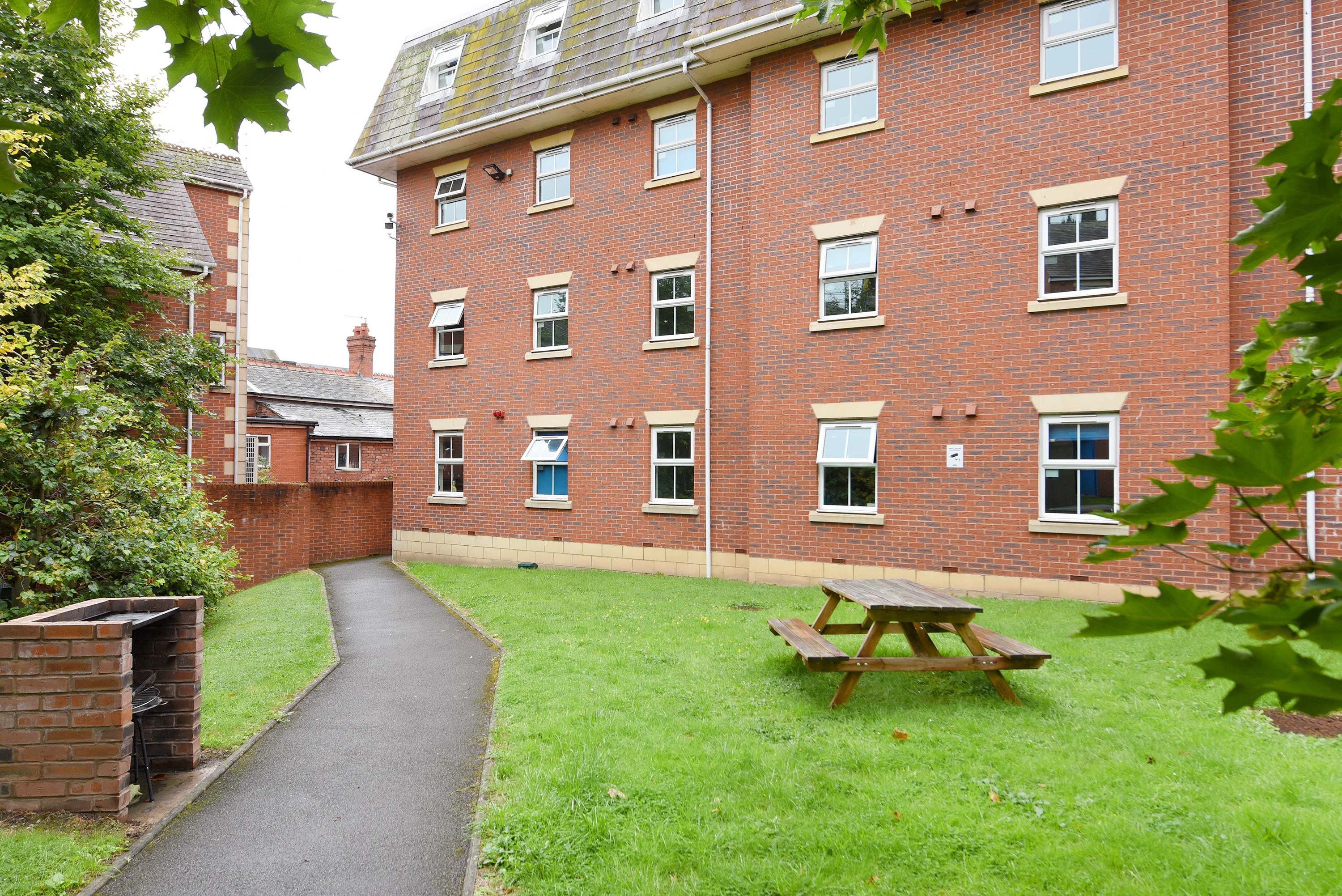 Wrexham exteriors 2 2020 10 23 122448 1